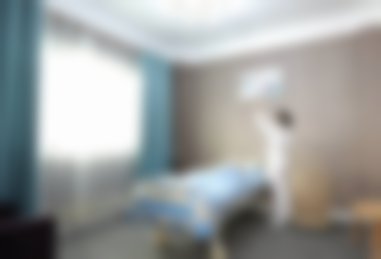 六、深圳华侨医院医疗美容科怎么预约：