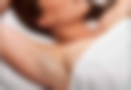 疤痕疙瘩不知怎么办？分层治疗方案+关键注意事项助你改善外观与不适 