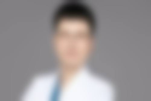 三、广州新发现植发连锁机构医生介绍: