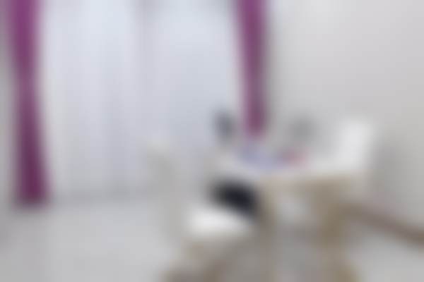 重庆松山医院医学美容科肖遥医生在皮肤检测上有什么优势？