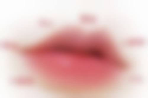 隆胸假体破裂会引发哪些状况？揭秘外观变形、炎症渗出及并发症等具体表现