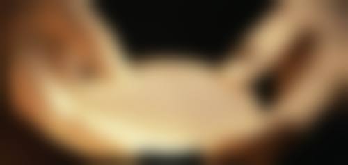 结语：眼部按摩仪真能去除黑眼圈和眼袋吗？