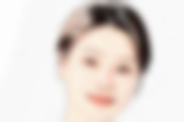 成都美蒂菲医疗美容门诊部黑金超光子全模式199元起，美白嫩肤焕新体验！