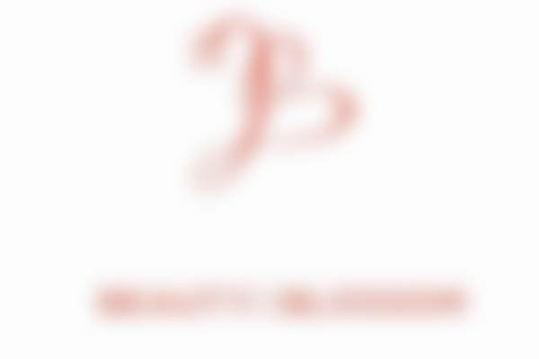 二、韩国丽朵皮肤科beauty blossom正规吗?来看看医院资质: